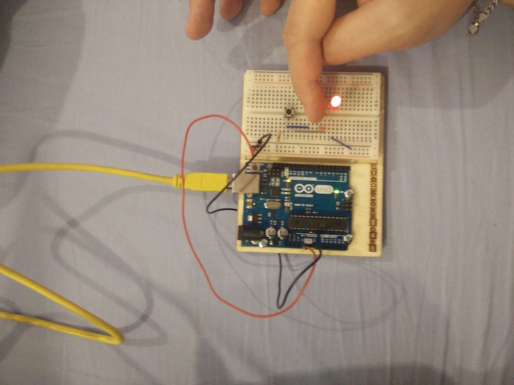 Two push buttons in parallel - switched on